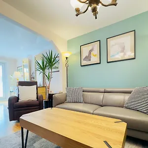  Villa Peace House Subway&private Parking 5 Mins Downtown Canada