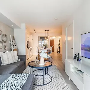 Apartment Luxury Downtown Near Cn Tower, Toronto