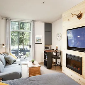 Impeccable Glacier W Pool+hot Tub Whistler