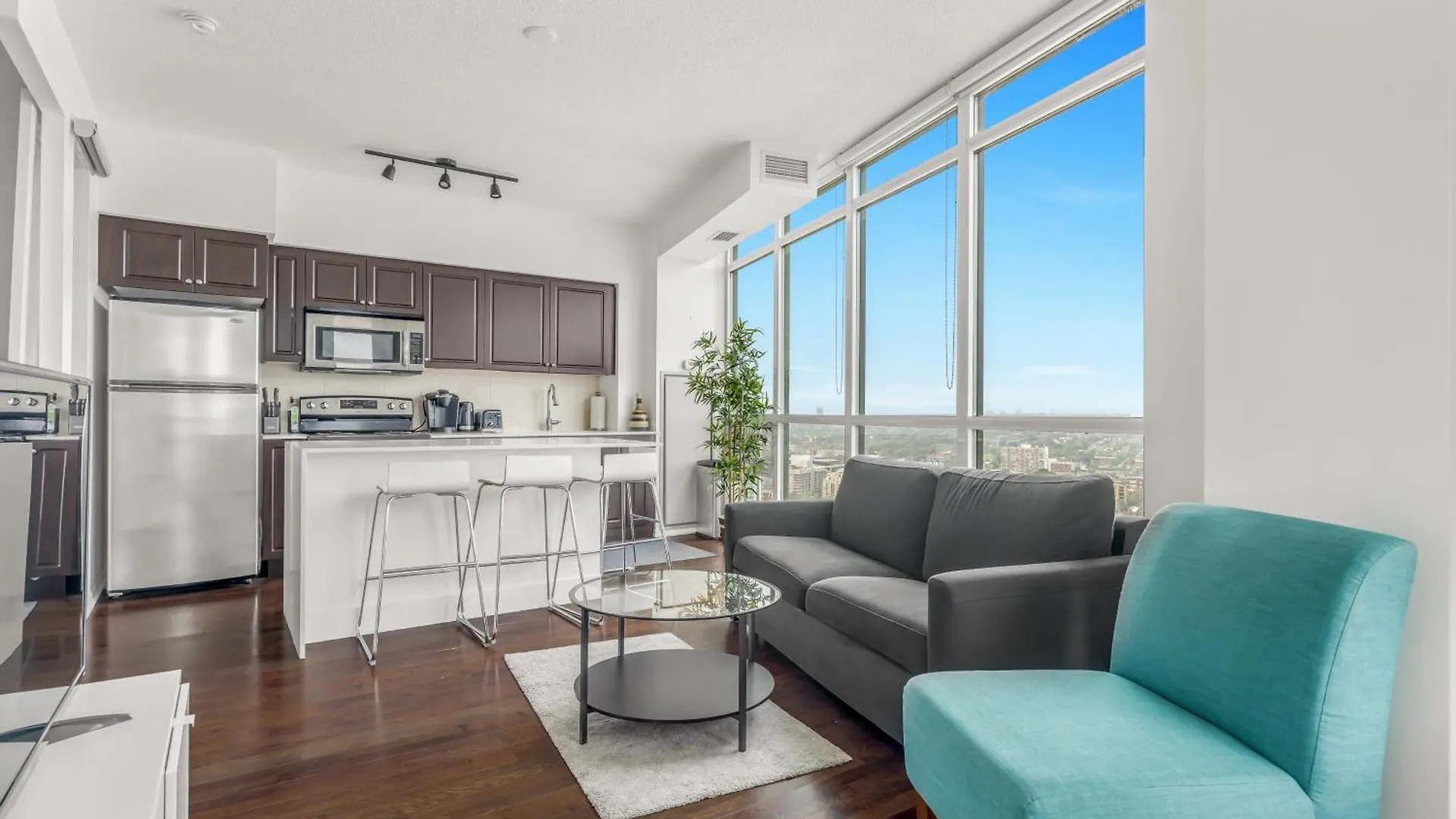 Appartement 2 Bedroom Waterfront Condo Downtown W/ Free Parking Toronto